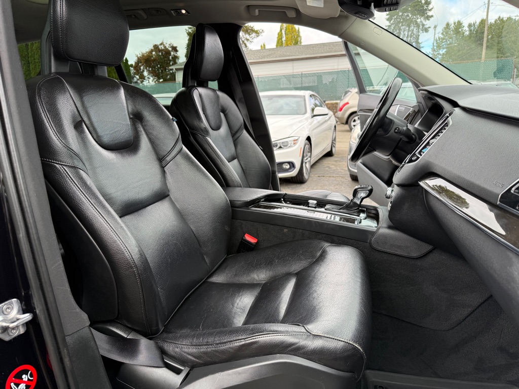 Photo 18 of this VOLVO XC90