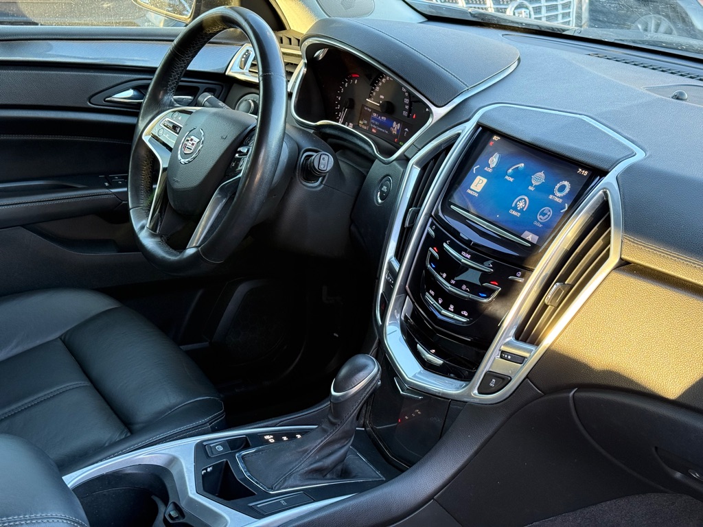 Photo 16 of this CADILLAC SRX