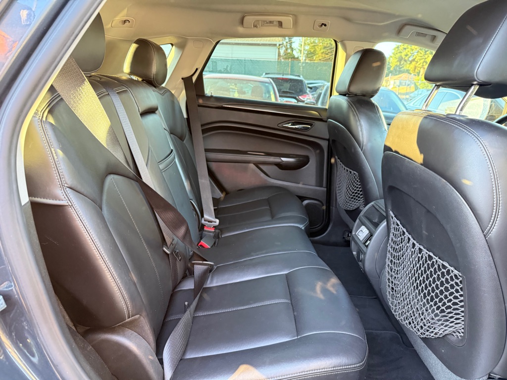 Photo 18 of this CADILLAC SRX