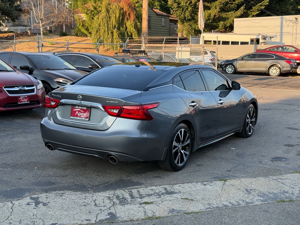Photo 4 of this NISSAN MAXIMA