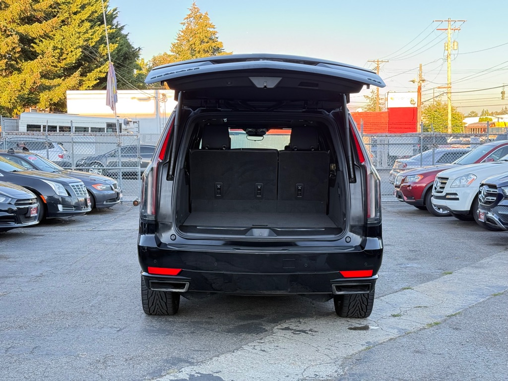 Photo 7 of this CADILLAC ESCALADE ESV