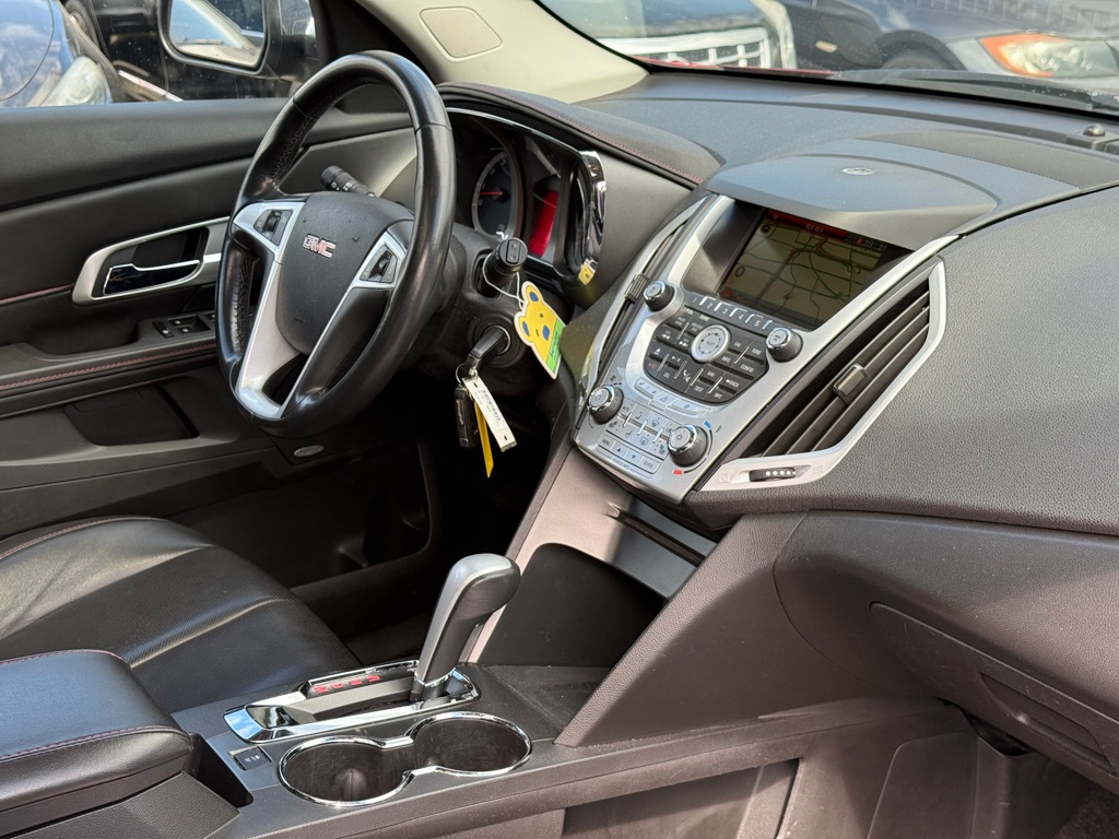 Photo 16 of this GMC TERRAIN