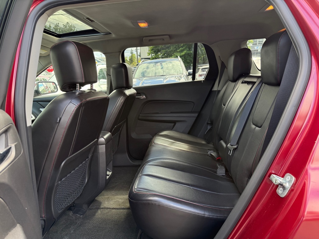 Photo 11 of this GMC TERRAIN