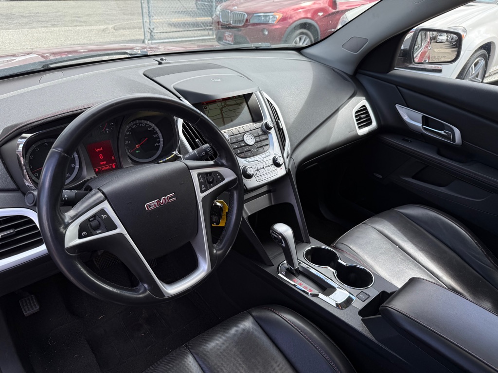 Photo 10 of this GMC TERRAIN