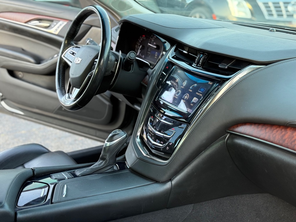 Photo 19 of this CADILLAC CTS