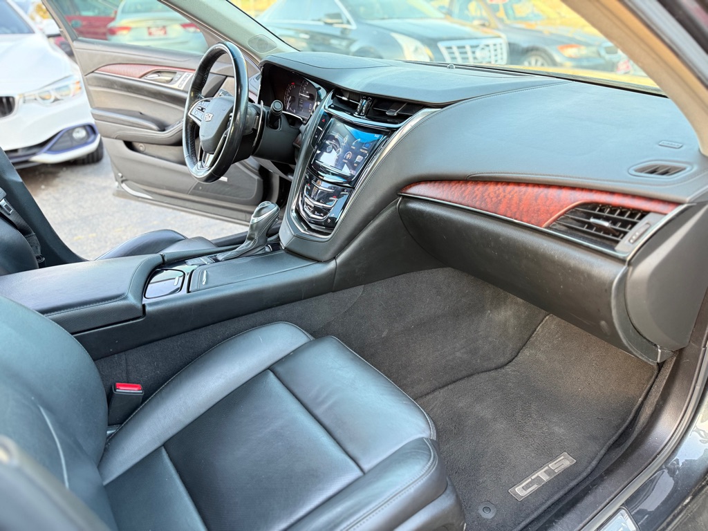 Photo 18 of this CADILLAC CTS