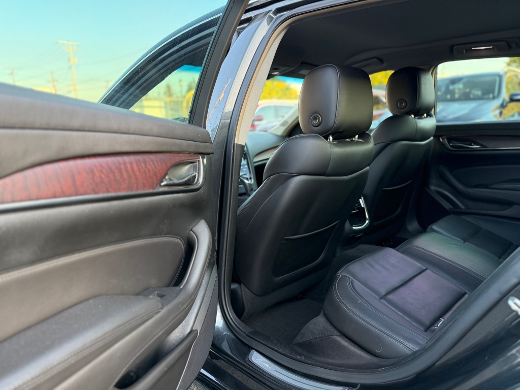Photo 12 of this CADILLAC CTS