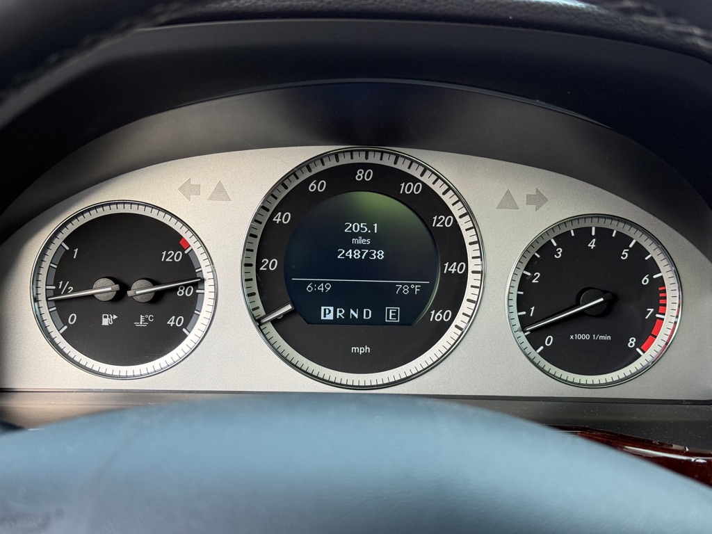 Photo 11 of this MERCEDES-BENZ GLK