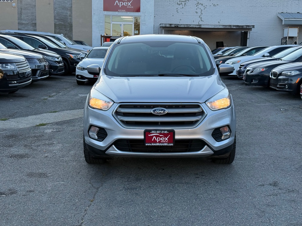 Photo 3 of this FORD ESCAPE