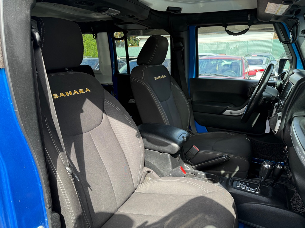 Photo 15 of this JEEP WRANGLER UNLIMI