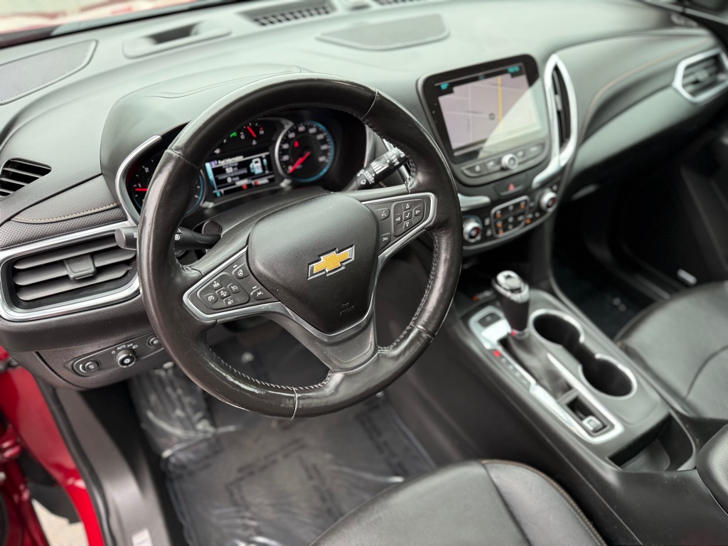 Photo 10 of this CHEVROLET EQUINOX