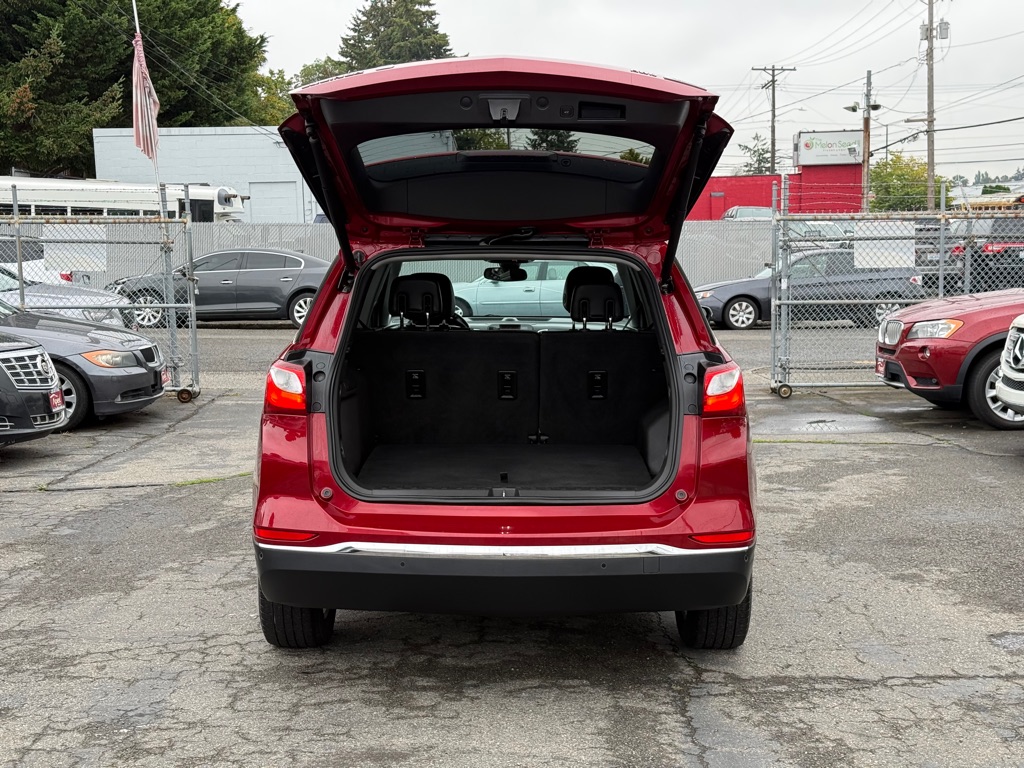 Photo 7 of this CHEVROLET EQUINOX