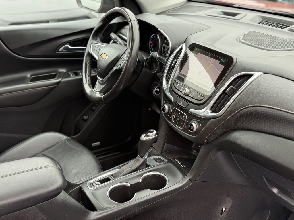 Photo 16 of this CHEVROLET EQUINOX