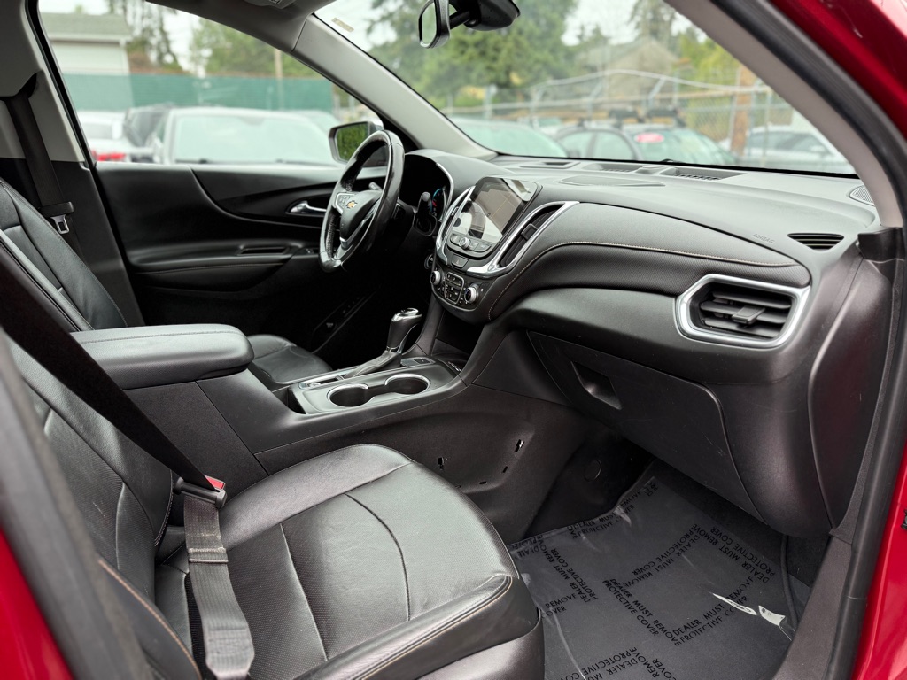 Photo 14 of this CHEVROLET EQUINOX
