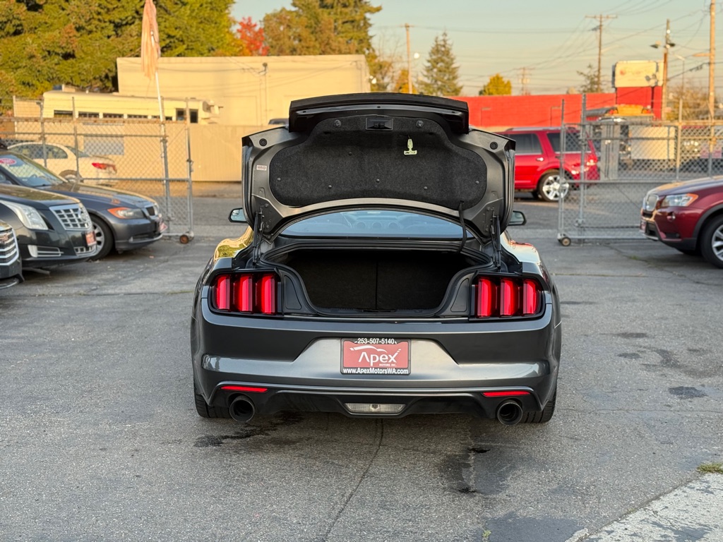 Photo 7 of this FORD MUSTANG
