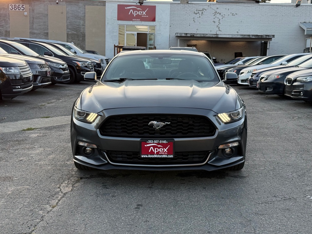Photo 3 of this FORD MUSTANG