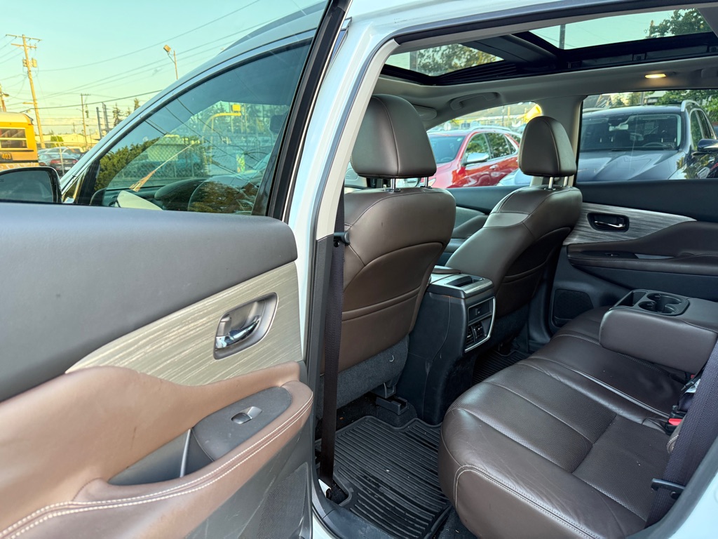 Photo 12 of this NISSAN MURANO