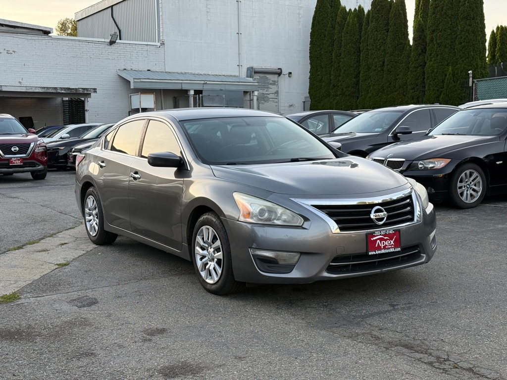 Photo 2 of this NISSAN ALTIMA