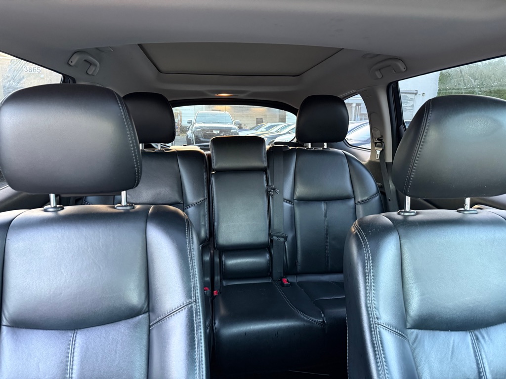 Photo 18 of this NISSAN PATHFINDER