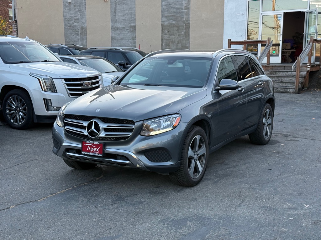 2016 MERCEDES-BENZ GLC