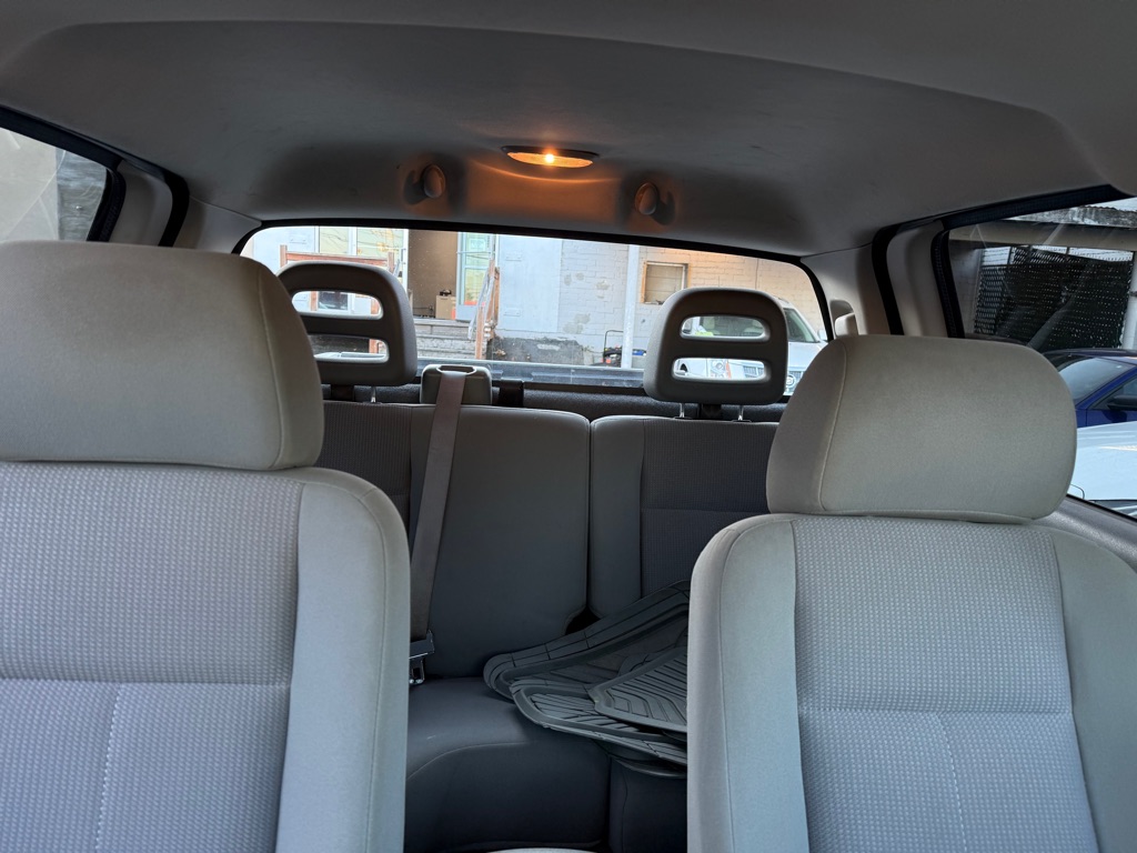 Photo 18 of this DODGE DAKOTA