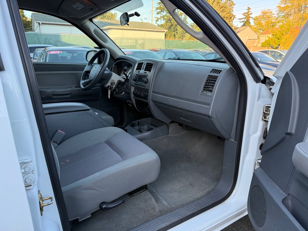 Photo 15 of this DODGE DAKOTA