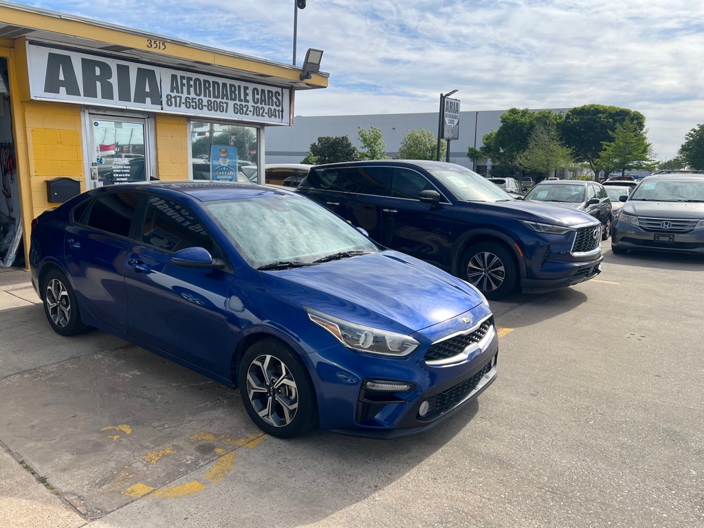 Blue 2020 Kia Forte FE FWD Sedan Front-Wheel Drive Automatic