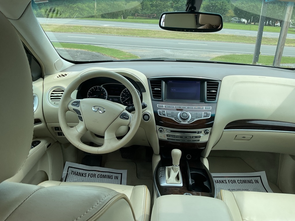 Photo 9 of this INFINITI JX35