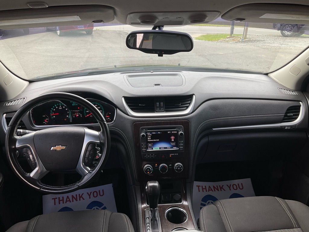 2017 Chevrolet Traverse 1LT - Photo 9