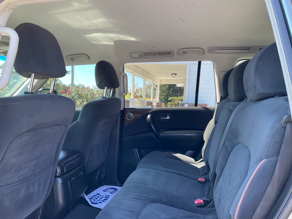 Photo 6 of this NISSAN ARMADA