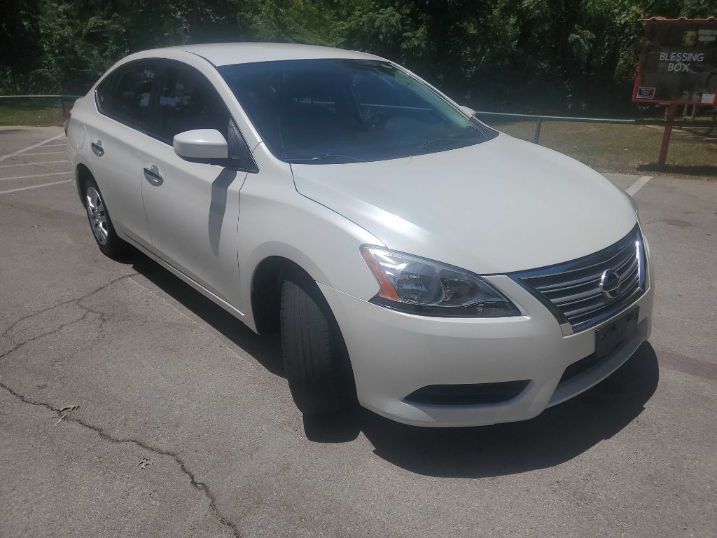 Photo 8 of this NISSAN SENTRA