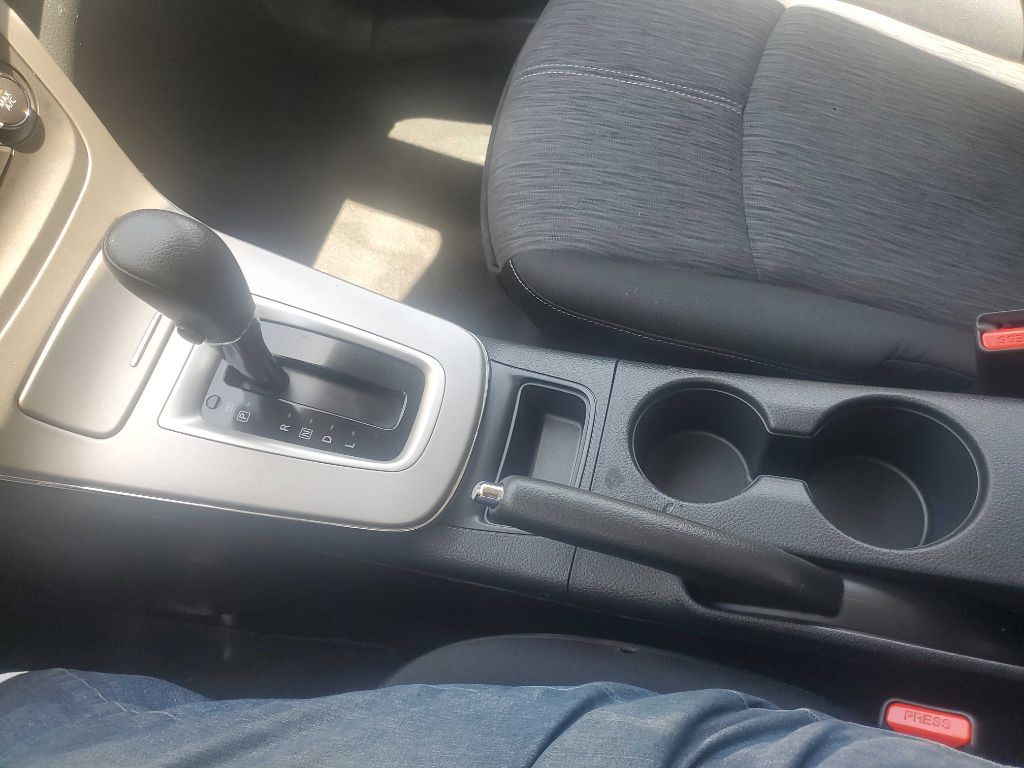 Photo 32 of this NISSAN SENTRA