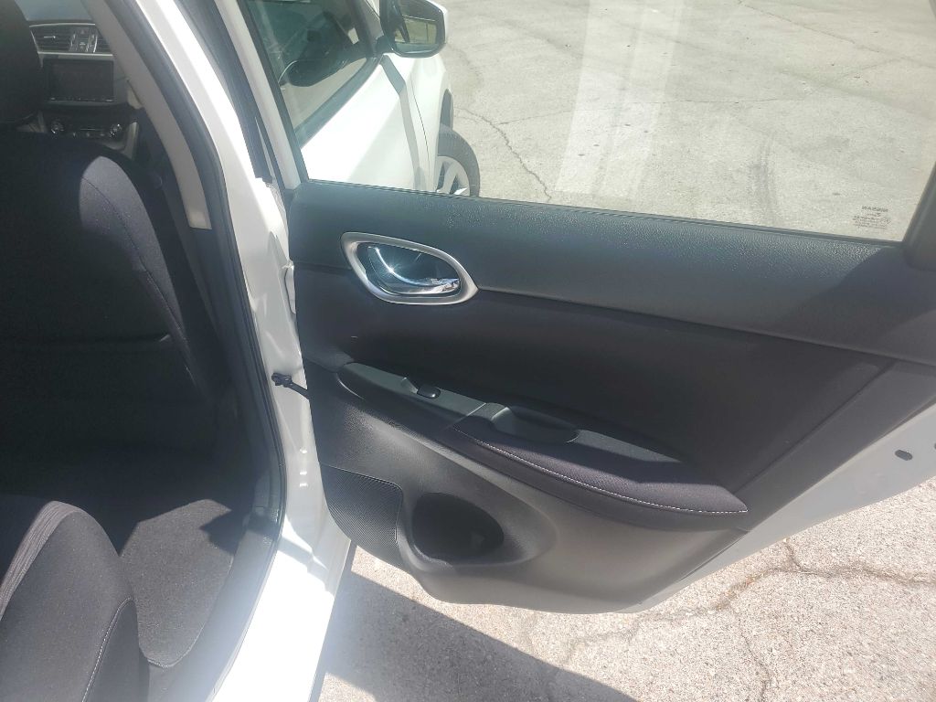 Photo 23 of this NISSAN SENTRA