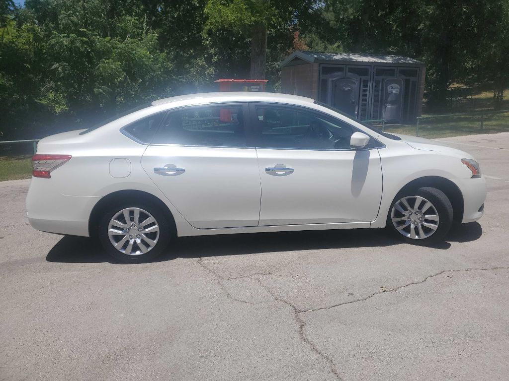 Photo 7 of this NISSAN SENTRA