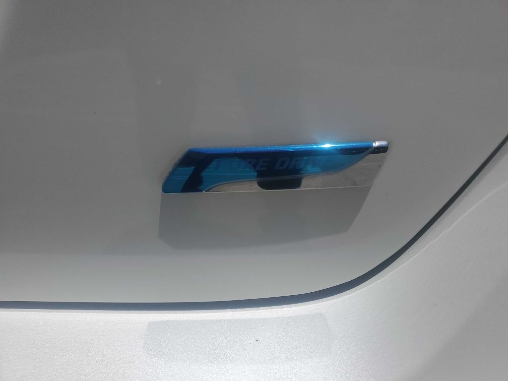 Photo 15 of this NISSAN SENTRA