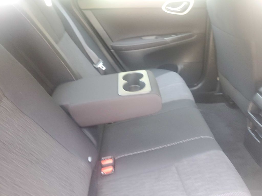 Photo 24 of this NISSAN SENTRA