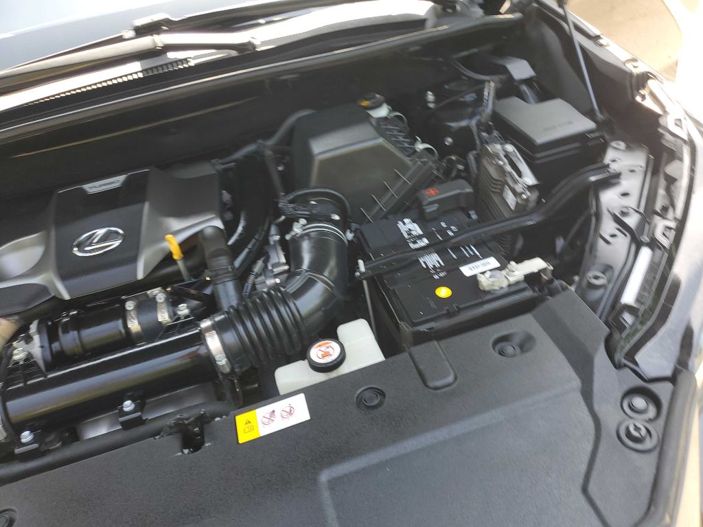 Photo 12 of this LEXUS NX