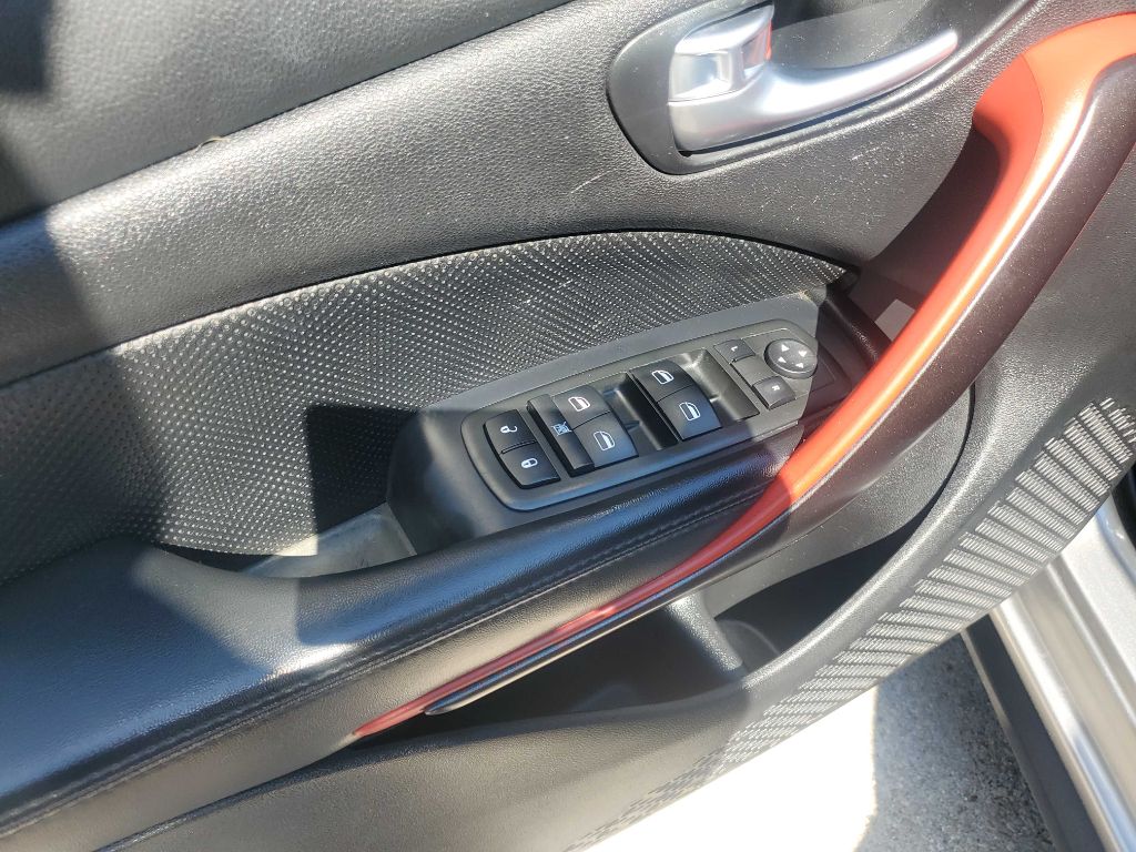 Photo 18 of this DODGE DART