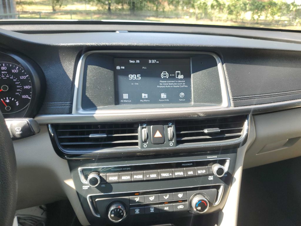 Photo 31 of this KIA OPTIMA