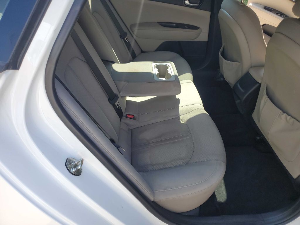 Photo 26 of this KIA OPTIMA