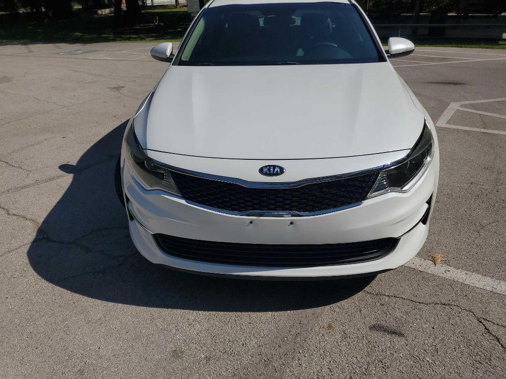 Photo 9 of this KIA OPTIMA