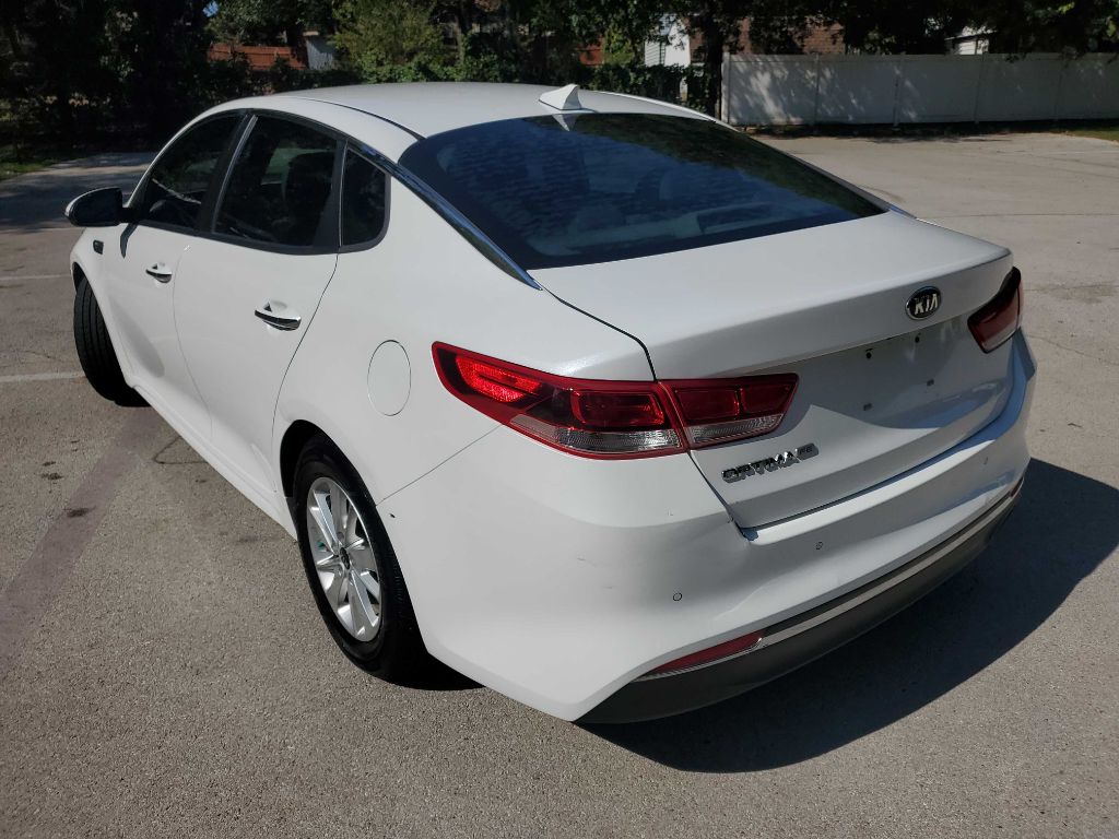 Photo 4 of this KIA OPTIMA