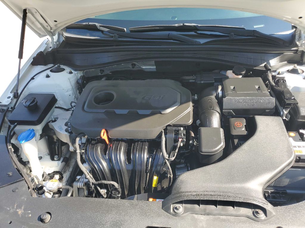 Photo 10 of this KIA OPTIMA