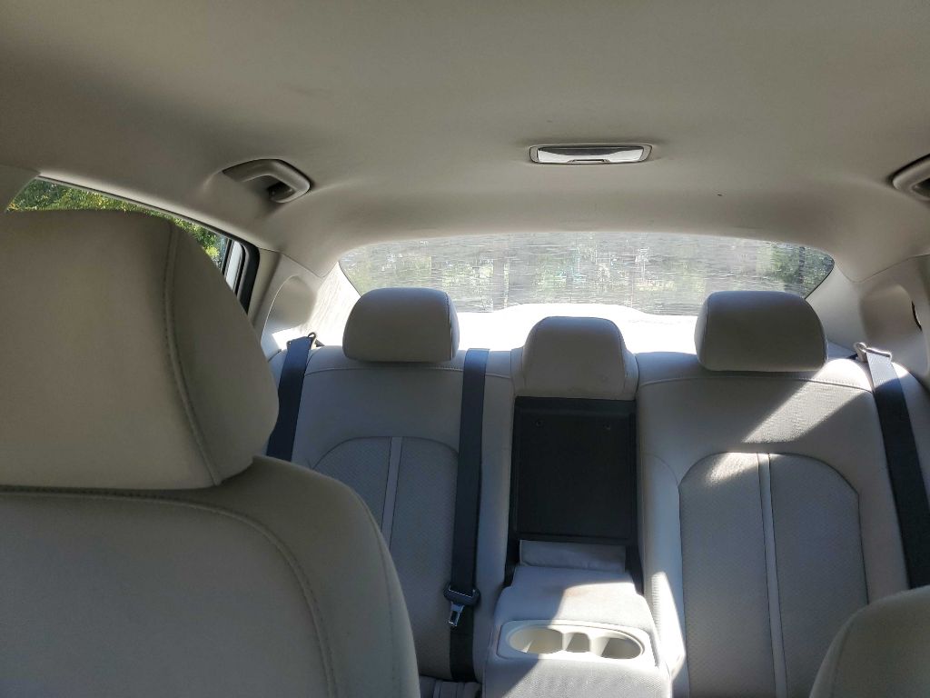 Photo 35 of this KIA OPTIMA