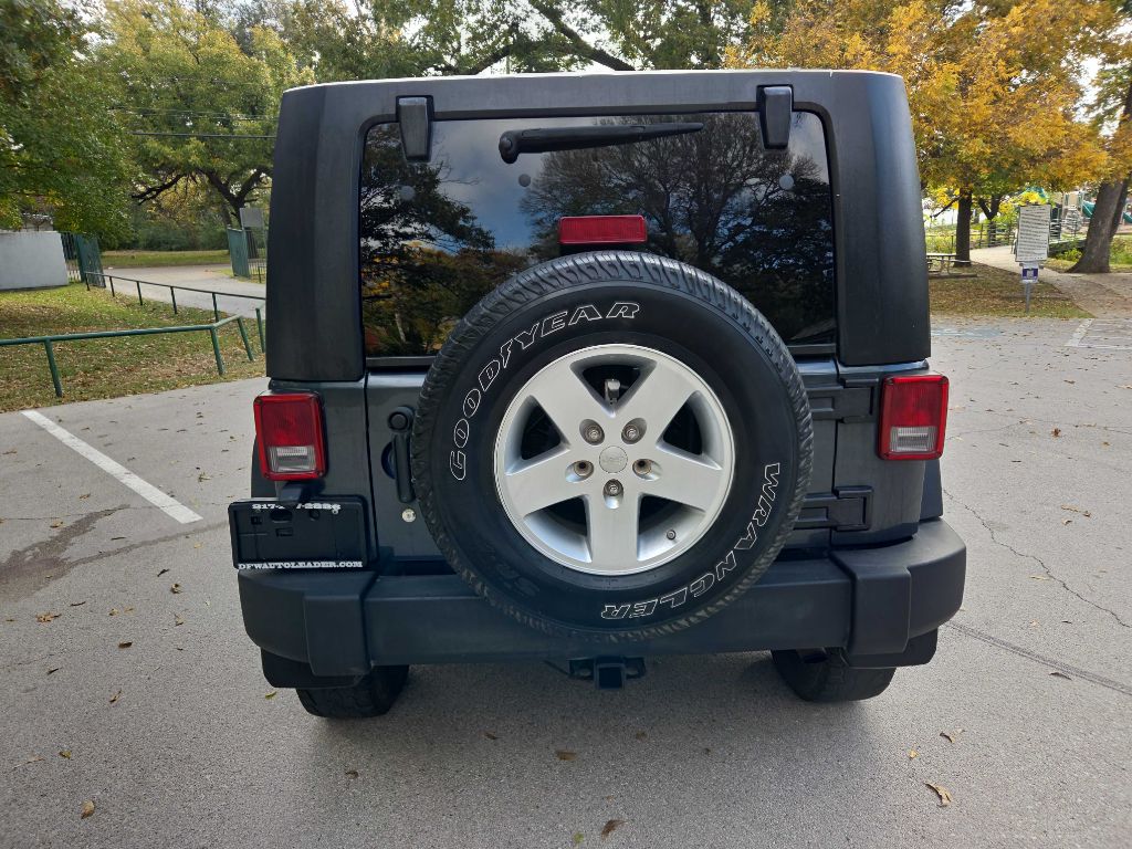 Photo 5 of this JEEP WRANGLER UNLIMI