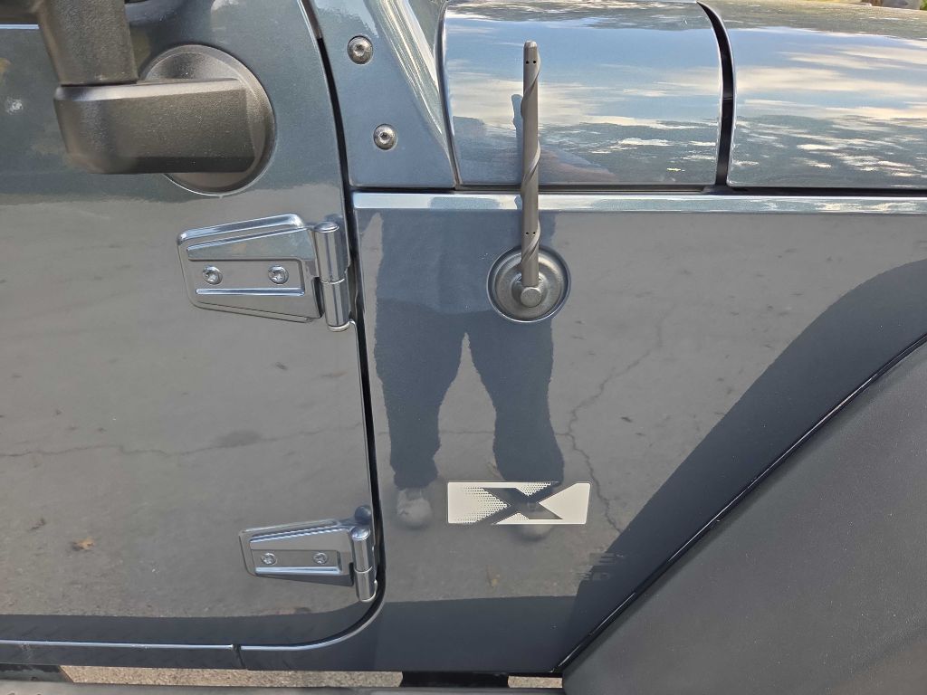Photo 14 of this JEEP WRANGLER UNLIMI