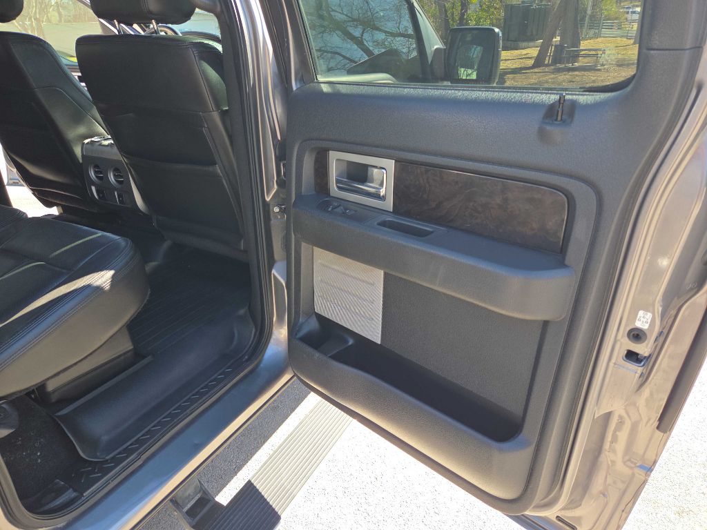 Photo 38 of this FORD F150