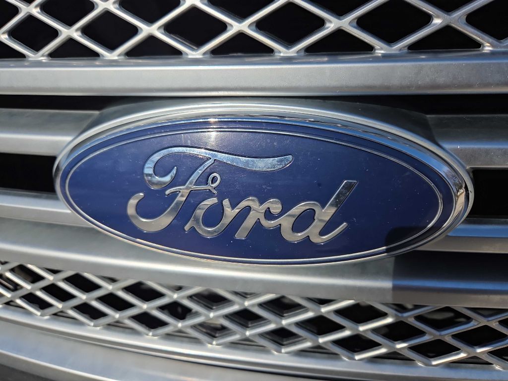 Photo 11 of this FORD F150