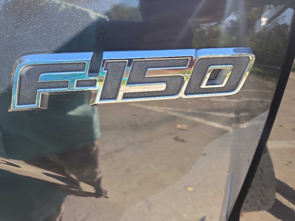 Photo 14 of this FORD F150