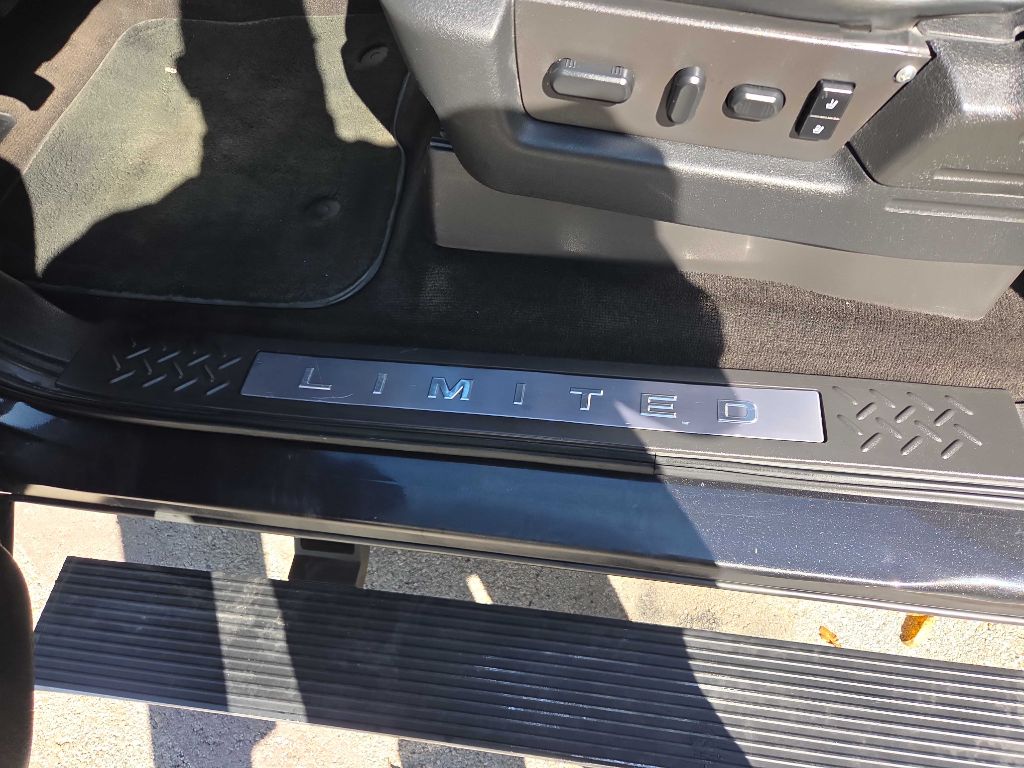 Photo 26 of this FORD F150